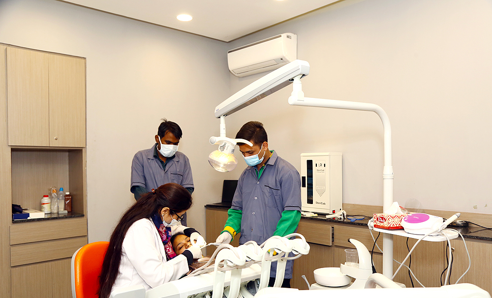 Dr